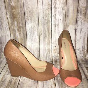 Tan wedges